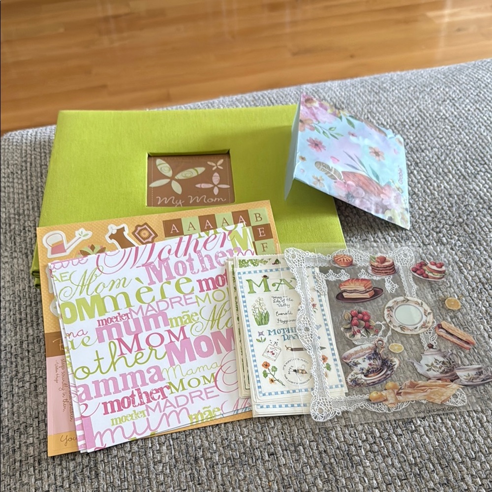 Colorful Mother's Day Card Set